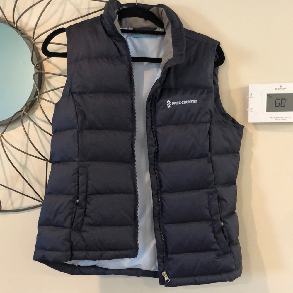 Free Country blue vest. Like new.